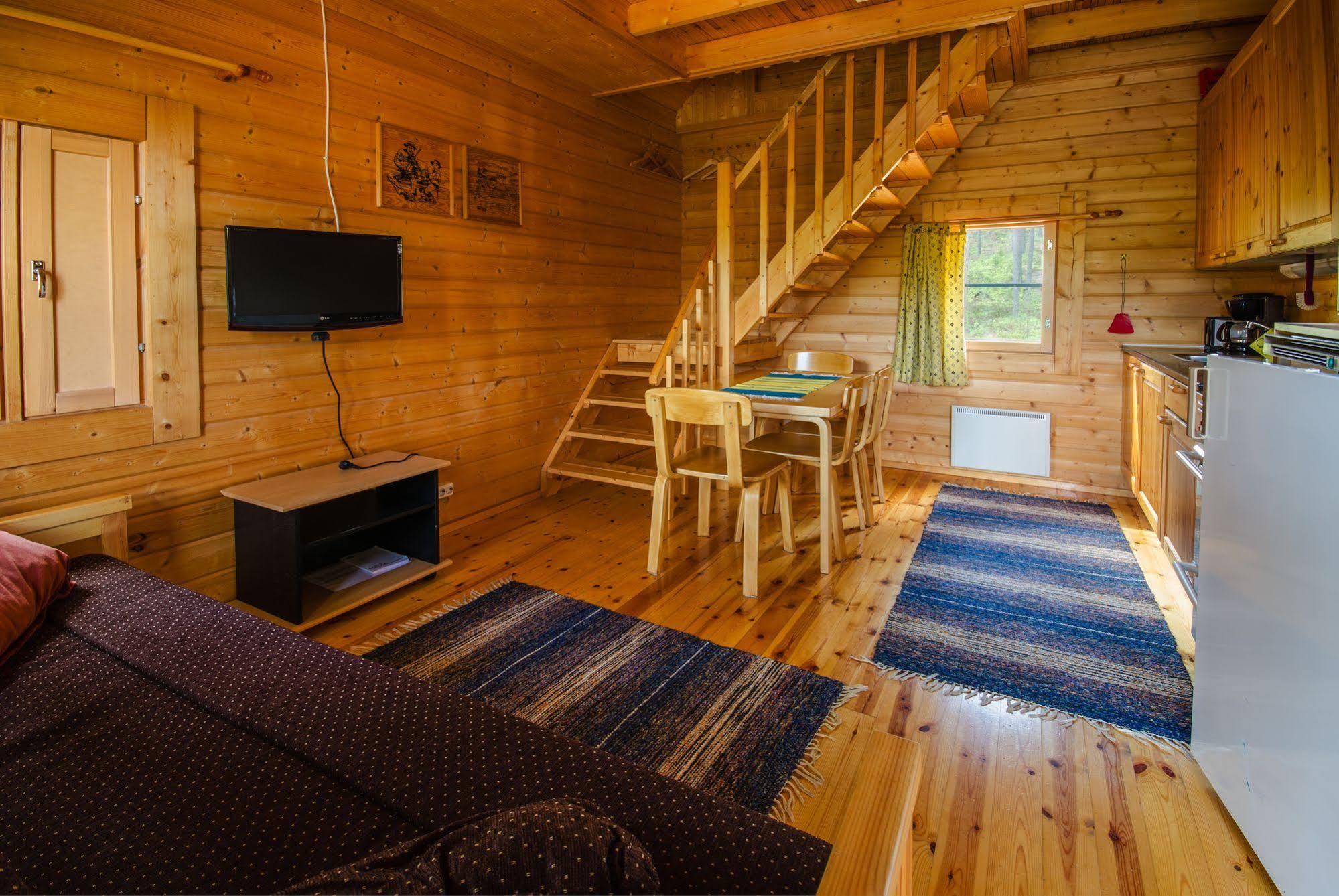 Ahvenlampi Camping Saarijärvi Esterno foto