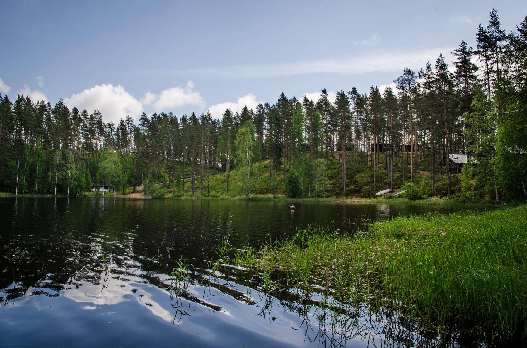 Ahvenlampi Camping Saarijärvi Esterno foto